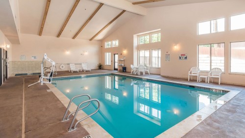 Magnuson Grand Pikes Peak Indoor Pool